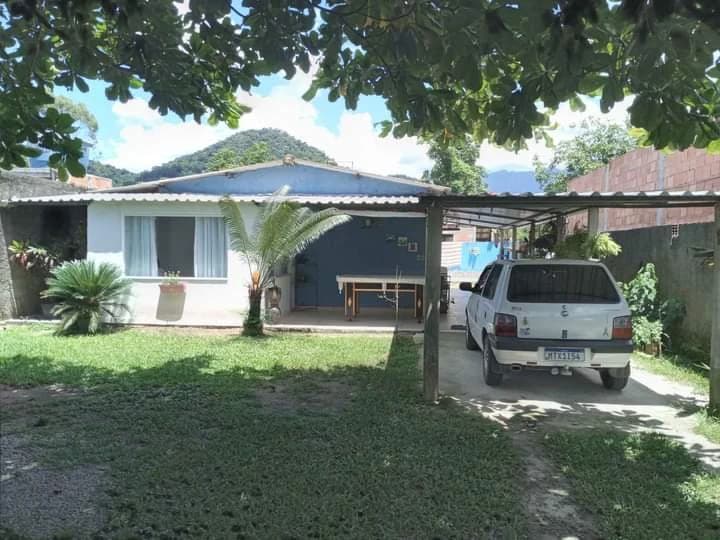 Casa com piscina em Guapimirim
