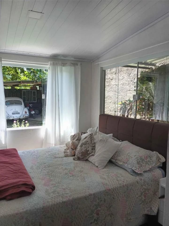 Casa com piscina em Guapimirim
